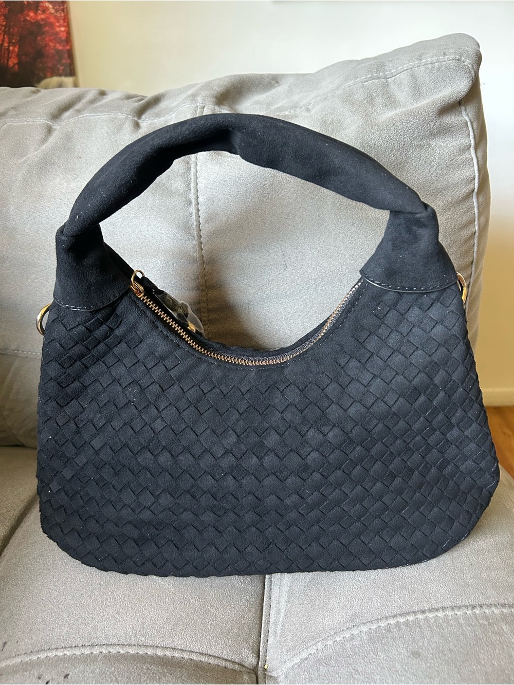 Elegant Black Woven Shoulder Bag with Padded Handle